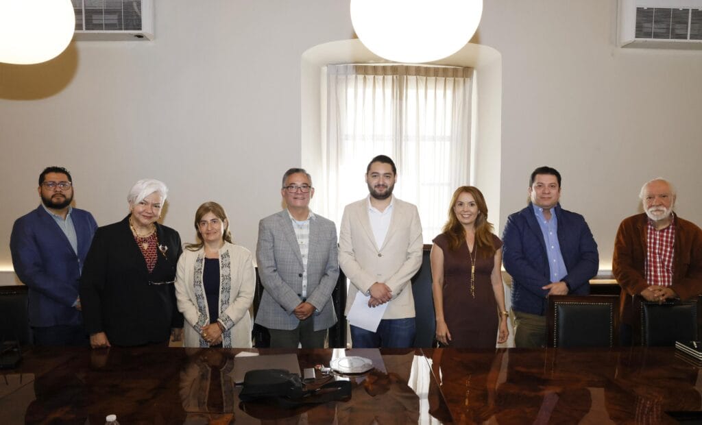 Puebla impulsa proyecto de semiconductores y energía sustentable en el Valle de la Tecnología