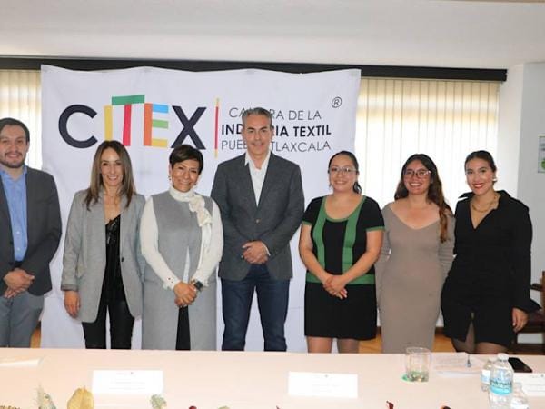 Reconoce gobierno estatal esfuerzo empresarial por cumplir regulaciones