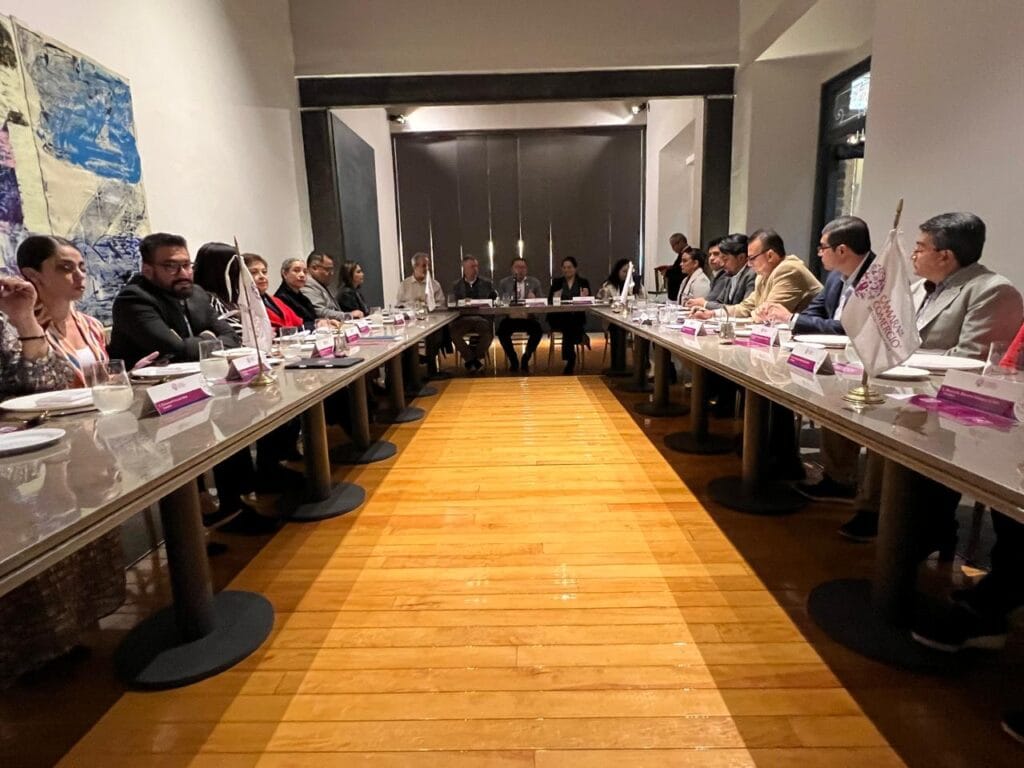 Secretaría de Gestión y Desarrollo Urbano y CANACO establecen agenda de trabajo en materia de mejora regulatoria