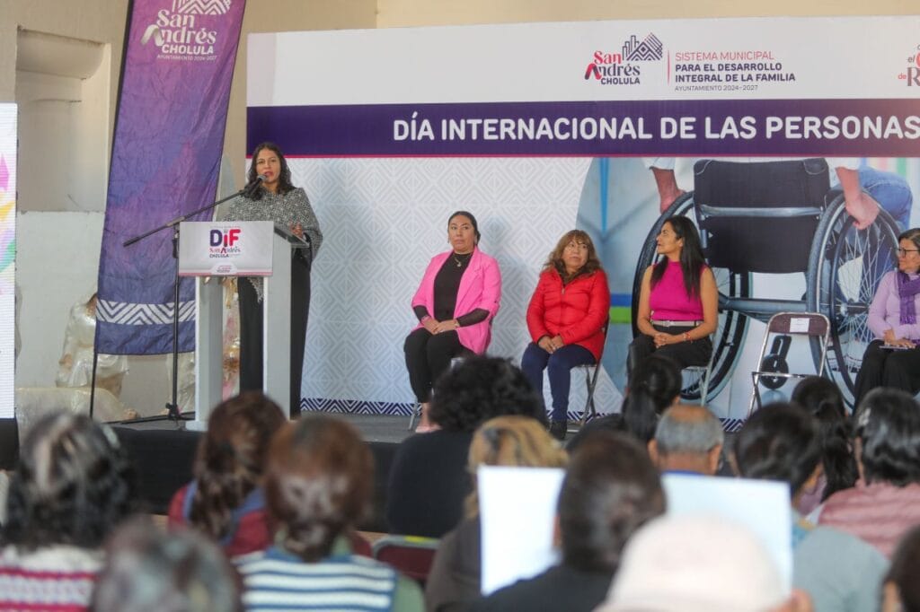 Refuerza Lupita Cuautle la atención a Personas con Discapacidad en San Andrés Cholula