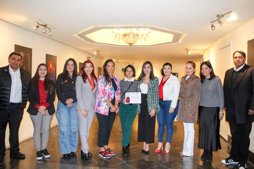 Teatro de la Ciudad de Puebla alberga exposición para hacer conciencia sobre violencia sexual