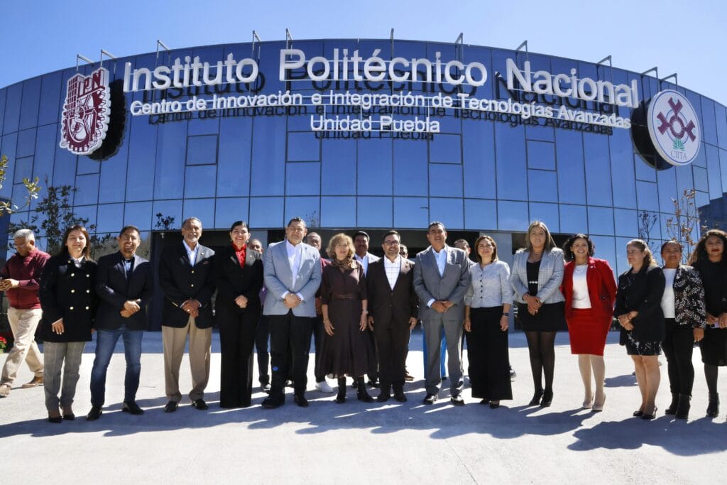 Consolidan Claudia Sheinbaum y Sergio Salomón acceso a la educación como un derecho