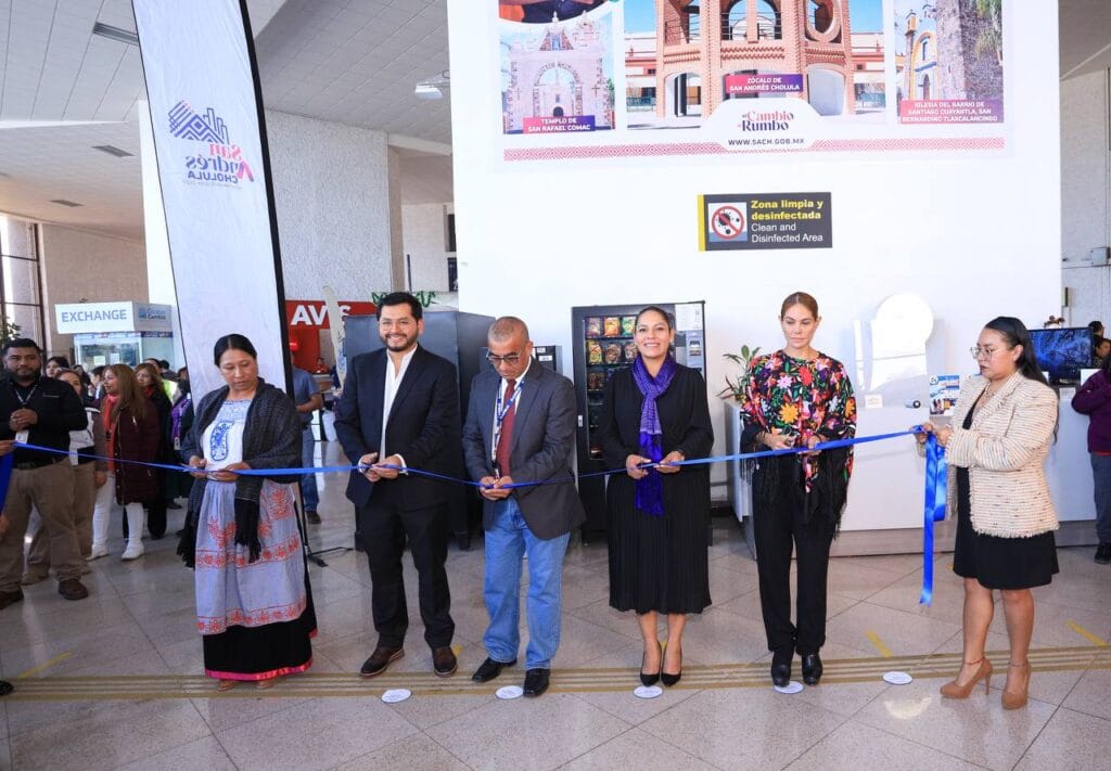 San Andrés Cholula brilla en el Aeropuerto Internacional de Puebla con su riqueza cultural