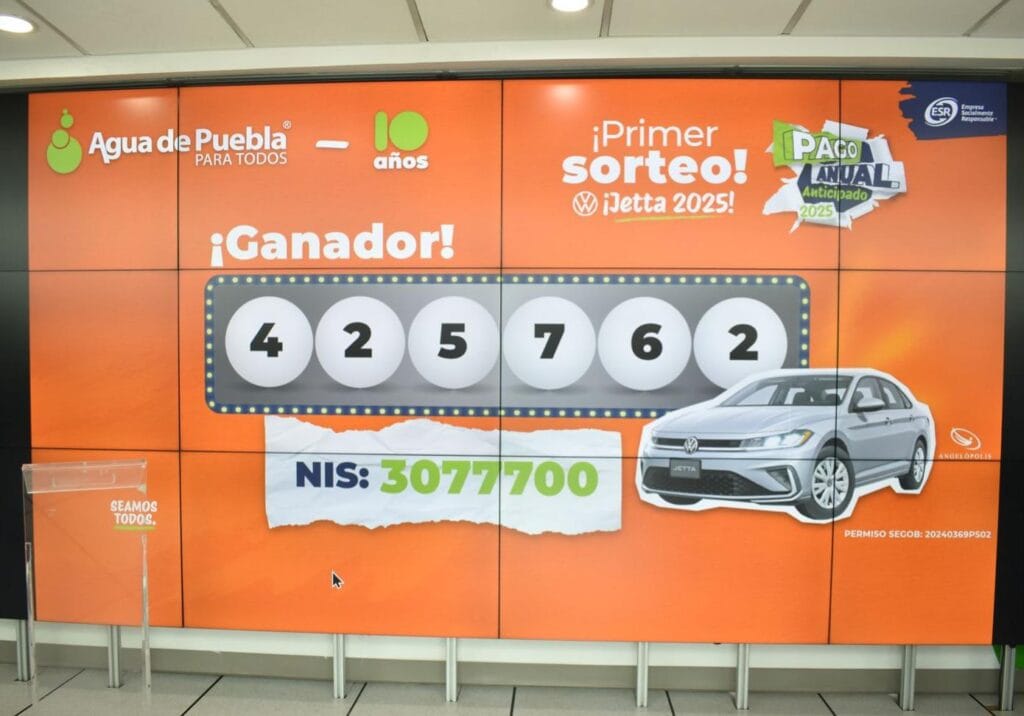 El folio número 425762 fue el ganador de un auto VW Jetta en el 1er Sorteo del Pago Anual Anticipado de Agua de Puebla