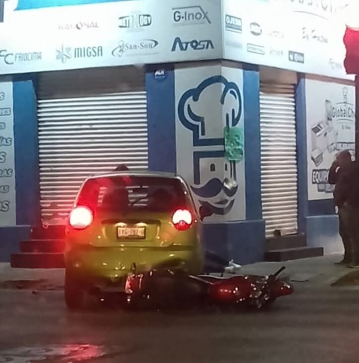  Motociclista pierde la vida tras fuerte choque en Colonia Héroes de Nacozari