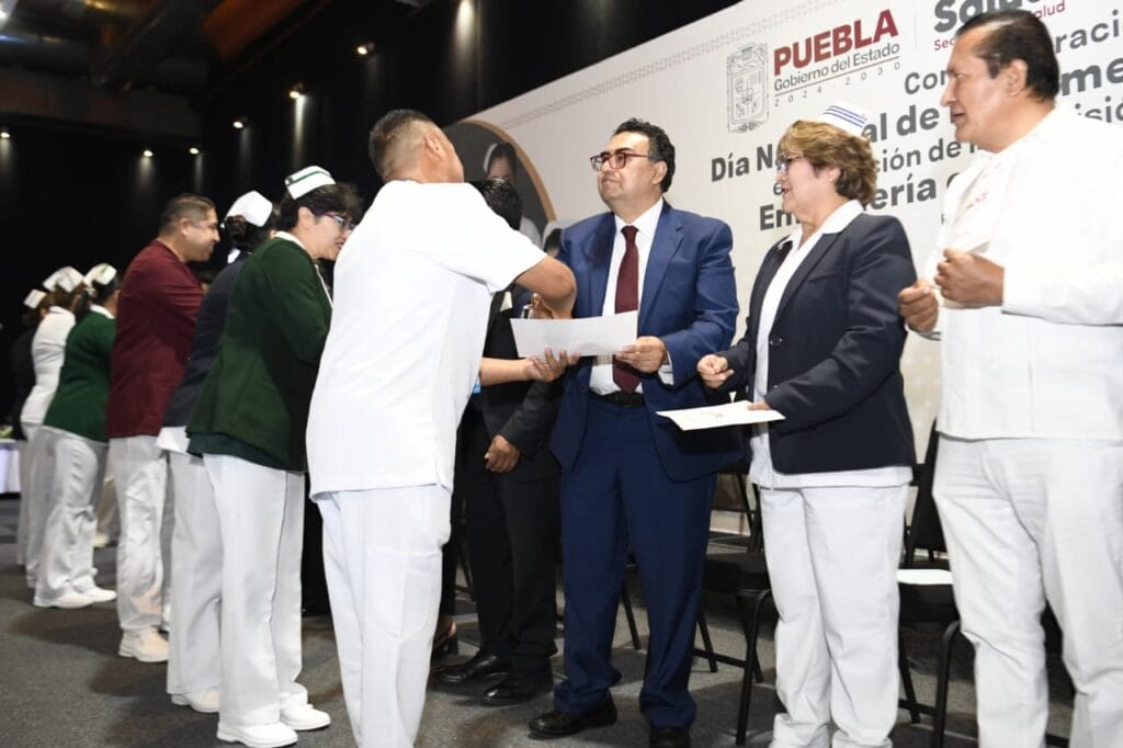 Reconoce Salud dedicación de enfermeras y enfermeros