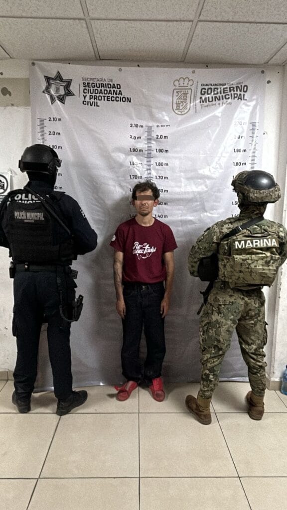 SSCYPC de Cuautlancingo detiene a un hombre por supuesto narcomenudeo y robo de vehículo