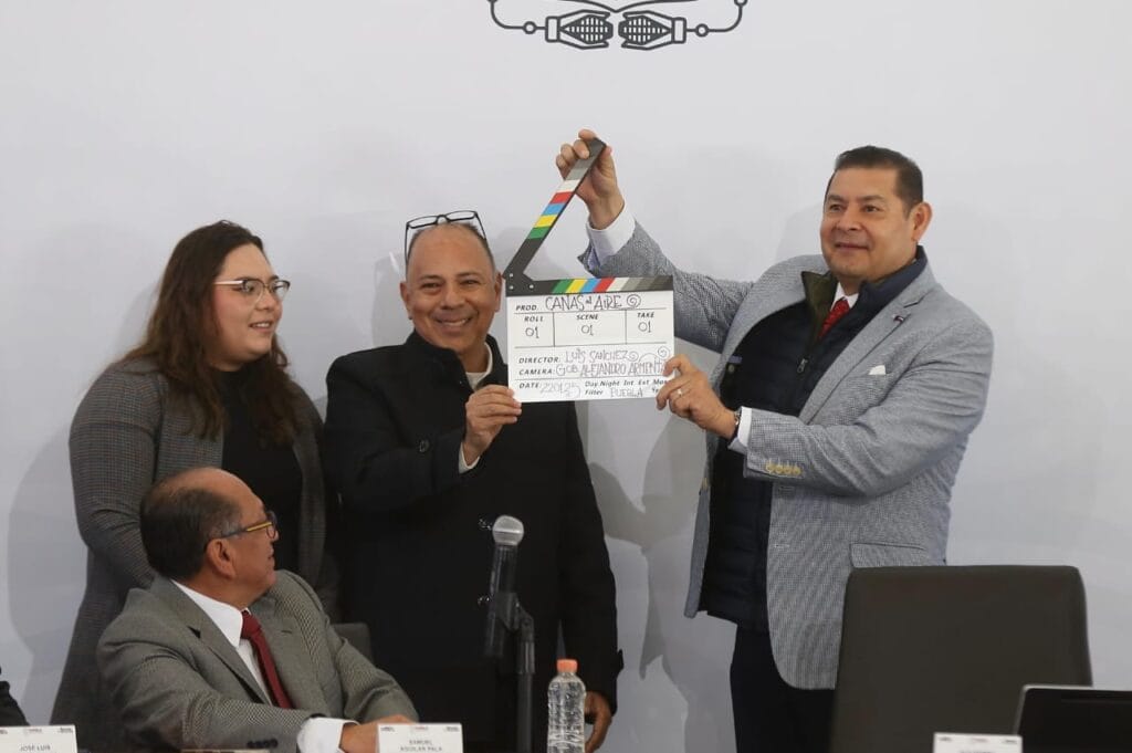 “Canas al Aire” revalora a las y los abues y exalta pueblos mágicos y milenarios de Puebla