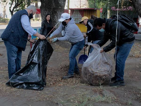 ISSSTEP realiza jornada comunitaria en el parque Enrique Benítez de Huexotitla