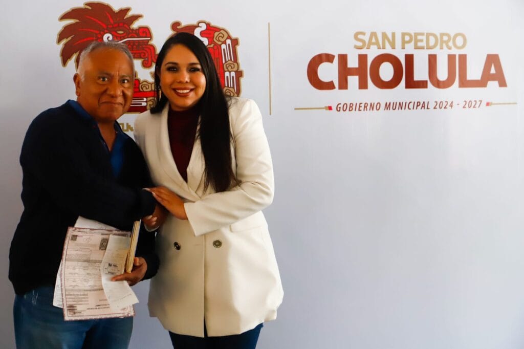 Tonantzin Fernández y su gabinete atendieron a cientos de cholultecas en el "Día Ciudadano"