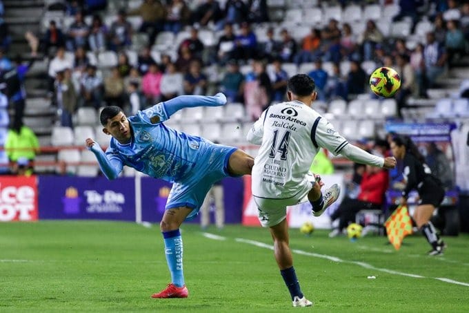 En 10 minutos, al Club Puebla le sacan el partido en la Bella Airosa