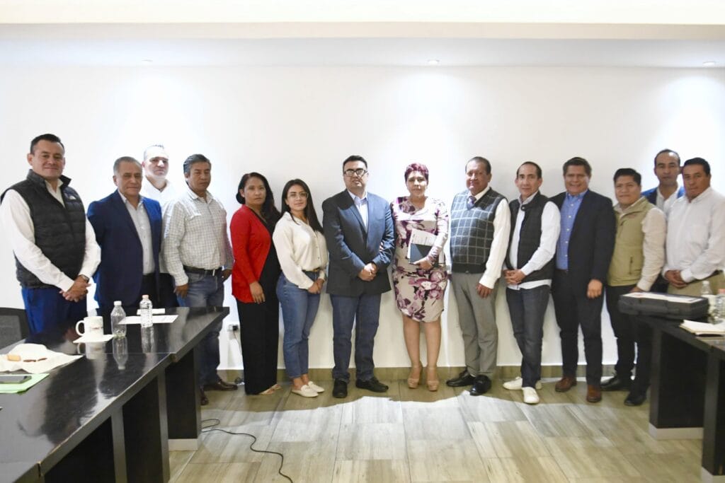 Realiza Salud reunión con titulares de jurisdicciones sanitarias