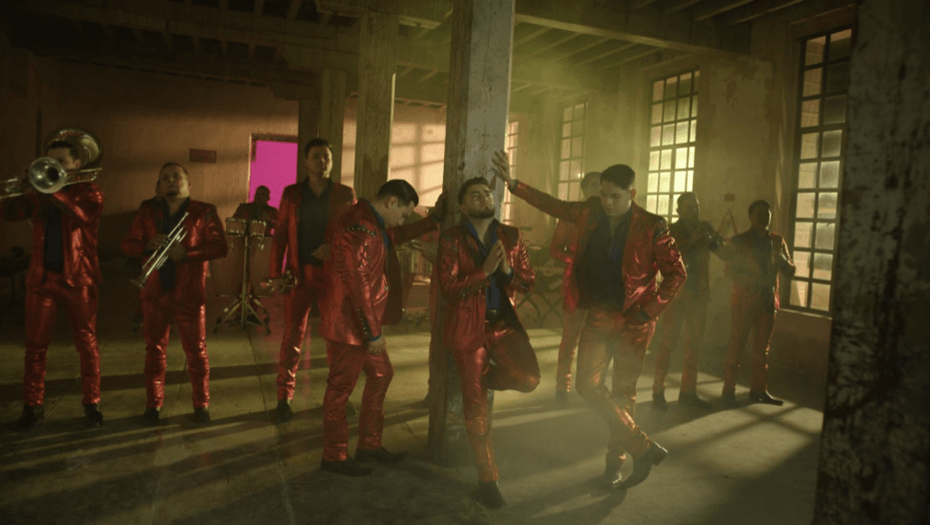 La Arrolladora Banda El Limón lanza su nueva canción “Nunca Te Busqué”