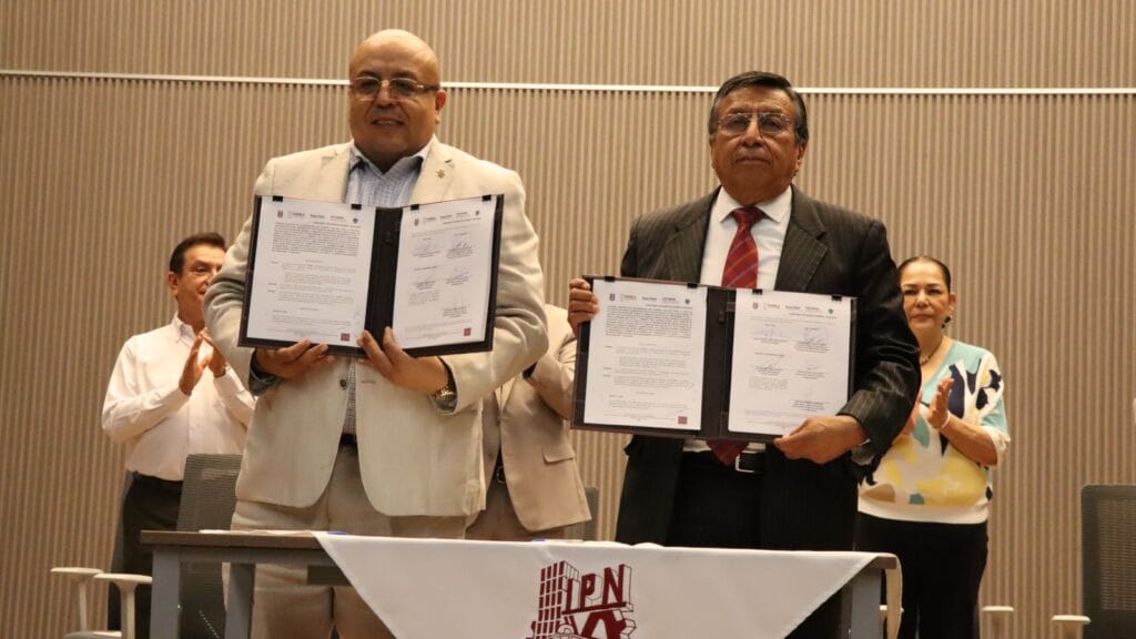 Firma de convenio de colaboración entre CECSNSP e IPN