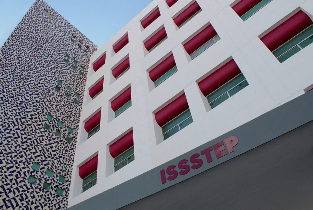 ISSSTEP mantendrá activos servicios de urgencias y hospitalización en Semana Santa