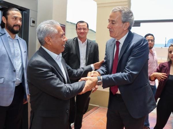 Refuerzan lazos Secretaría de Educación y Bienestar Municipal