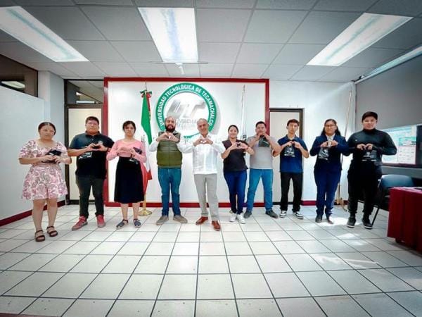 Promueve UTTECAM la salud visual de sus estudiantes