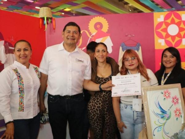 Se ofrecieron 102 eventos artísticos en el Pabellón Turístico de la Feria