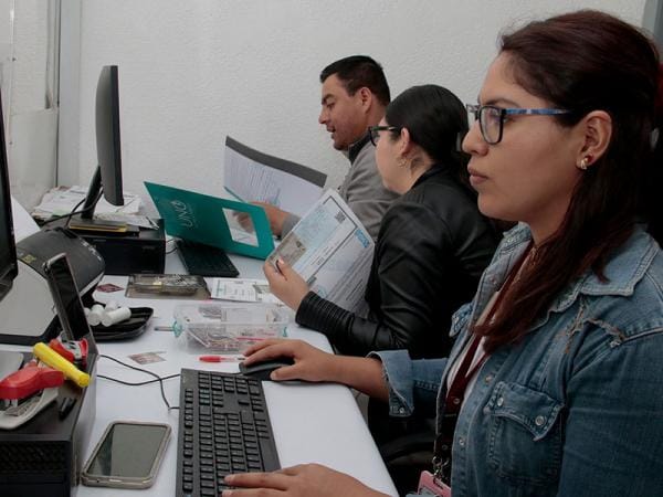 ISSSTEP continúa su campaña de credencialización gratuita para derechohabientes