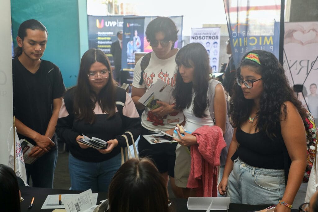 Participa Contraloría Municipal en feria de prácticas profesionales, servicio social y bolsa de trabajo